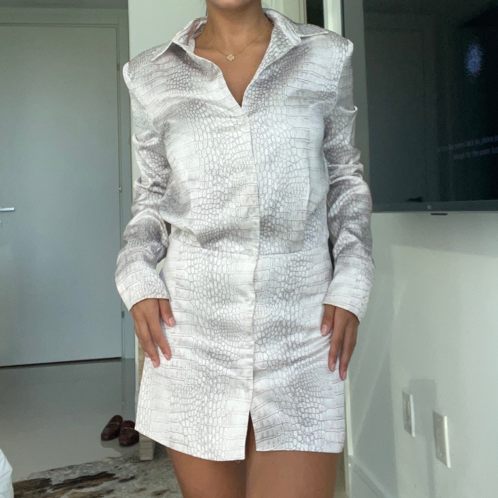 LIONESS SNAKE PRINT DRESS SIZE XS